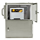 Armadio termostatico per stampante vista laterale con stampante industriale Zebra ZT411 installata