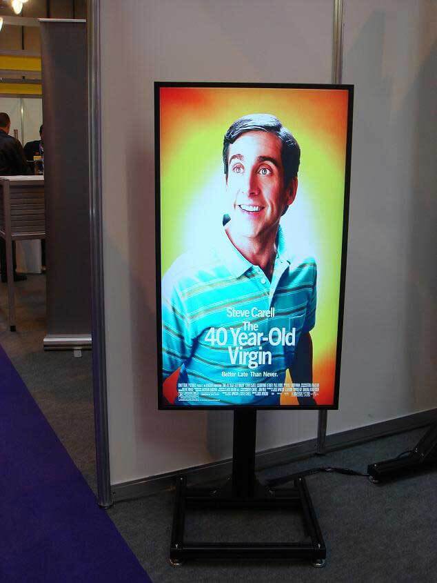 Schermo pubblicitario Segnaletica digitale con display e media player  integrato
